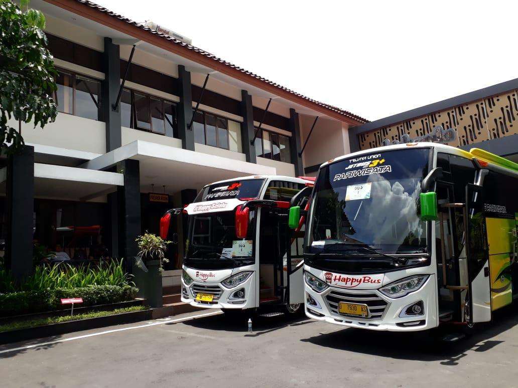 sewa bus jogja